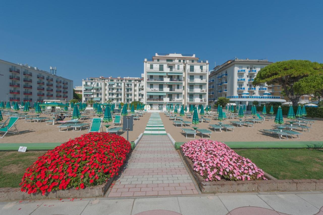 Residence El Palmar Da Colla Jesolo Extérieur photo